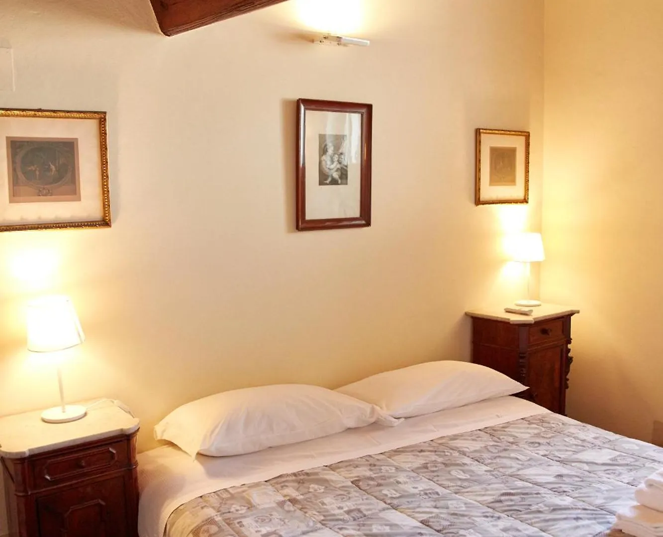 Apt In Via Ginori In A Historical Palazzo With Elevator Florencia Apartamento